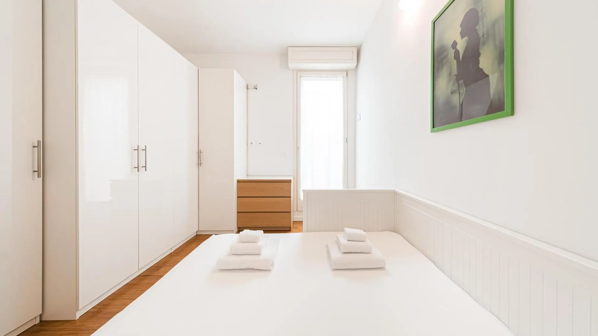 Nettuno Apartment - Private Garden In Bologna Center