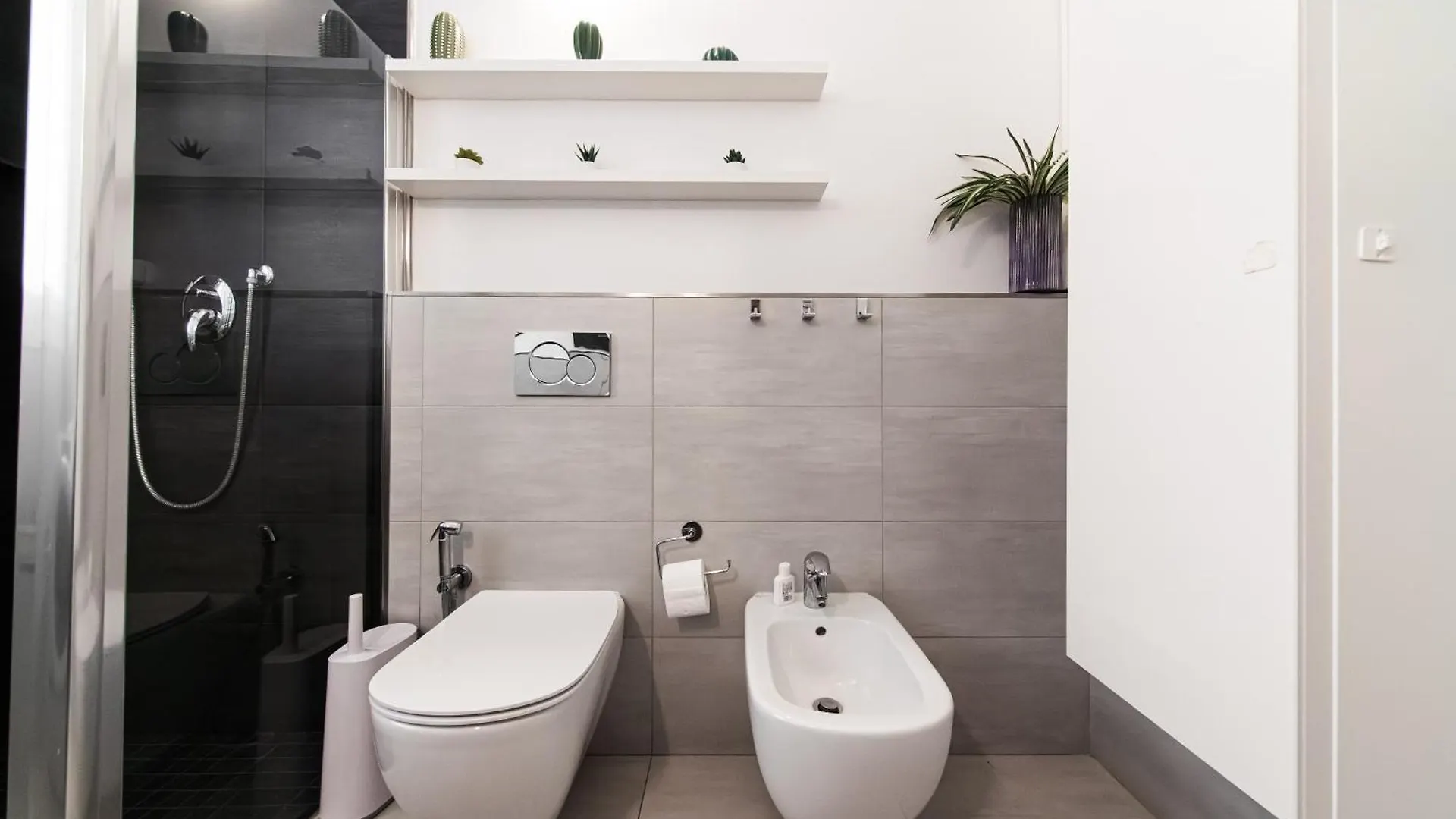 Nettuno Apartment - Private Garden In Bologna Center Italy