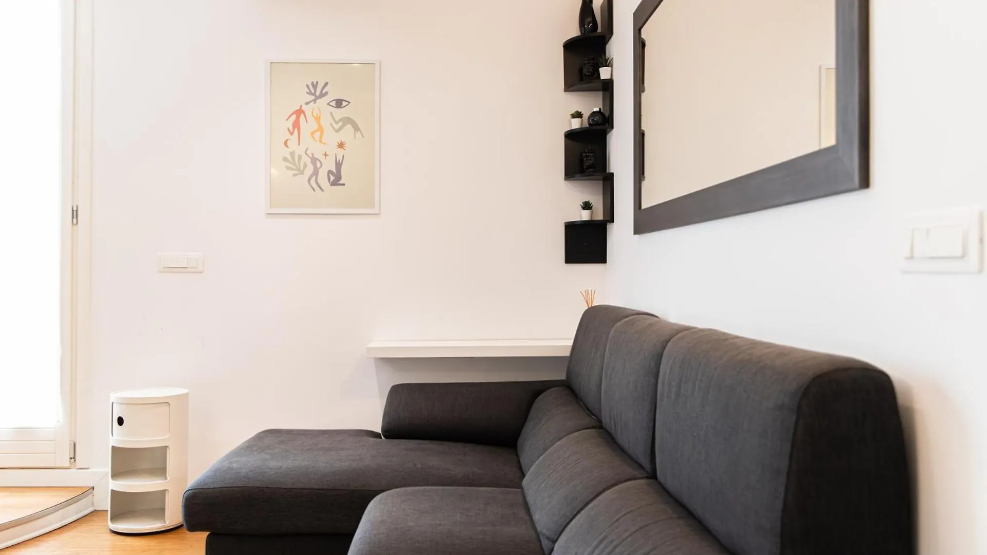 Nettuno Apartment - Private Garden In Bologna Center 0*,  Italy