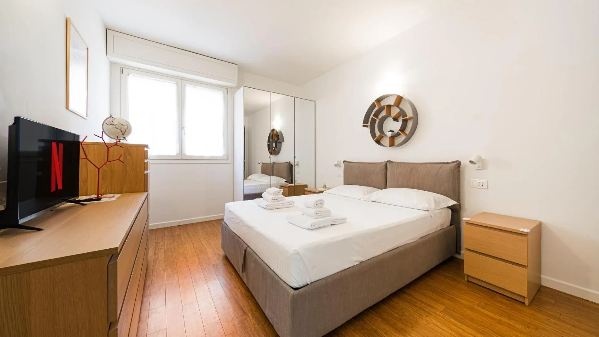 Nettuno Apartment - Private Garden In Bologna Center