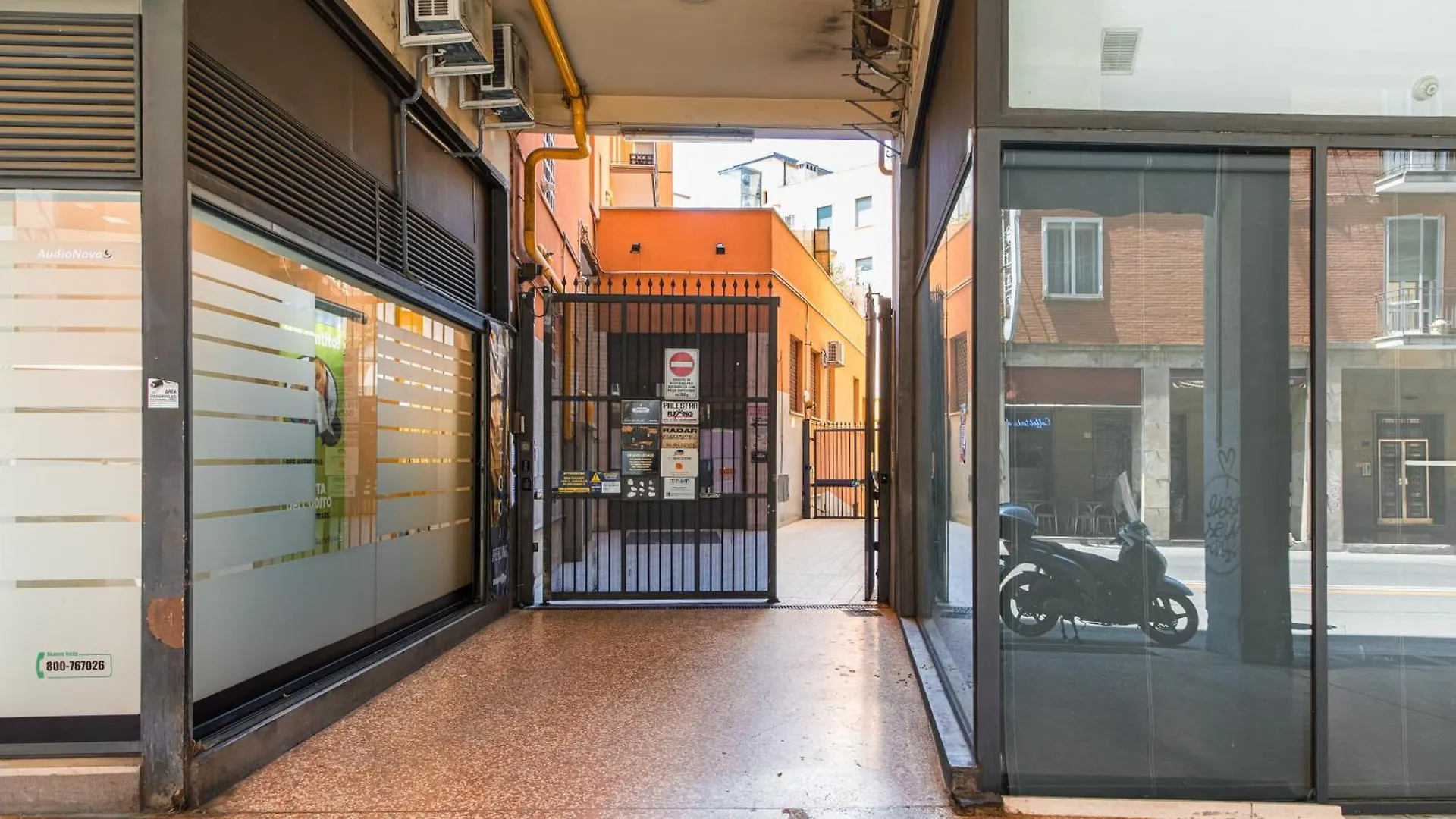Nettuno Apartment - Private Garden In Bologna Center Italy