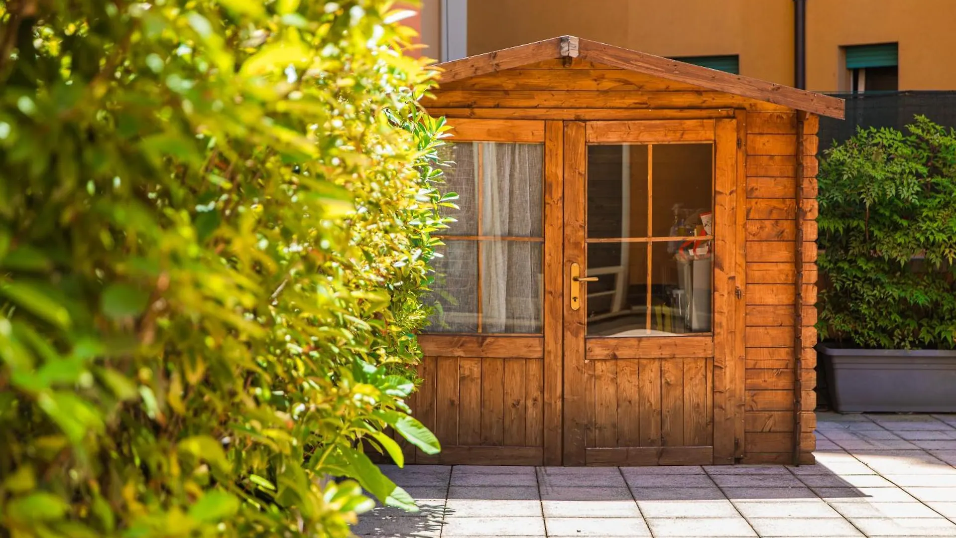 Nettuno Apartment - Private Garden In Bologna Center
